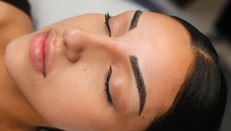Feather Touch Brows by Sulai image 1