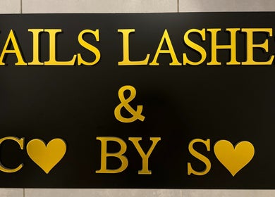 Enseigne élégante de NAILS LASHES & CO BY SO Chavanoz à Chavanoz, Auvergne-rhône-alpes, FR.