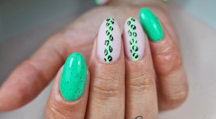 Cha'nails image 3