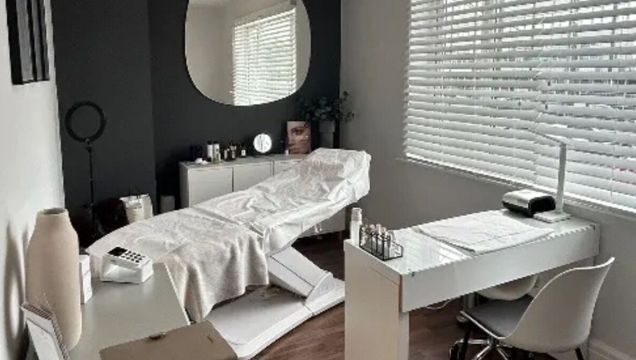 Beauty By Freya MCR treatment room in Cheadle Hulme, England, GB. Calming aesthetics with modern equipment.