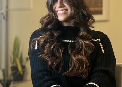 Cabelo ondulado perfeito na Labelle Papillon em Lisboa, Lisboa, PT, destacando beleza e estilo.