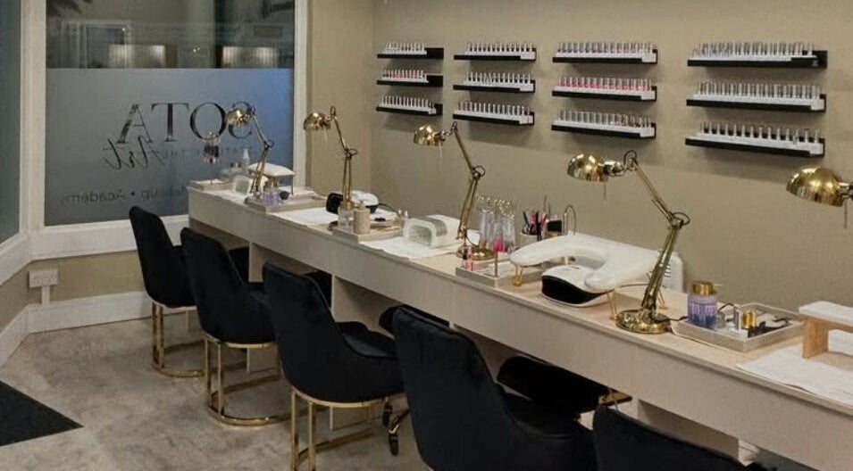 Luxury nail station at Madiisbeauty in Morriston, Wales, GB offering premium beauty services.