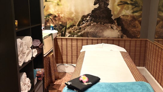 Hatt Thip Thai Spa & Massage