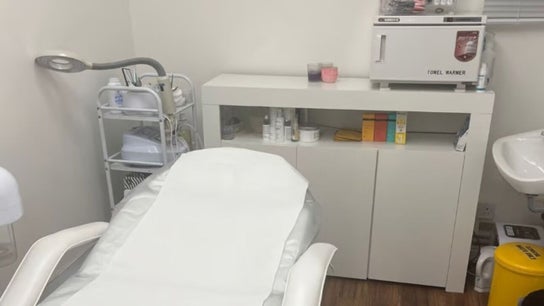 Belles Aesthetics & Teeth Whitening