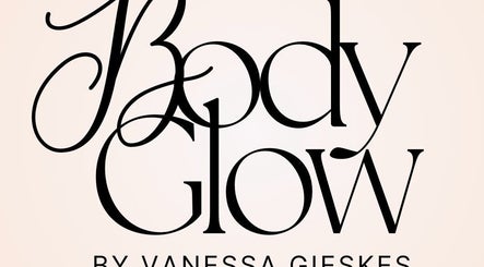 Body Glow By Vanessa Gieskes