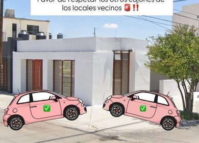 Guía sobre estacionamiento frente a Âme Atelier Beauty en Chihuahua, Chihuahua, MX, mostrando áreas permitidas.