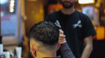 Diyar Barber & Frisør image 2