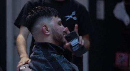 Diyar Barber & Frisør image 3