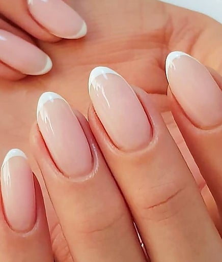 Nailed by Alexa, bilde 2