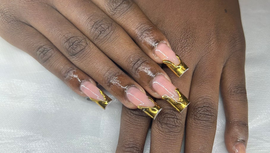AK Nails image 1