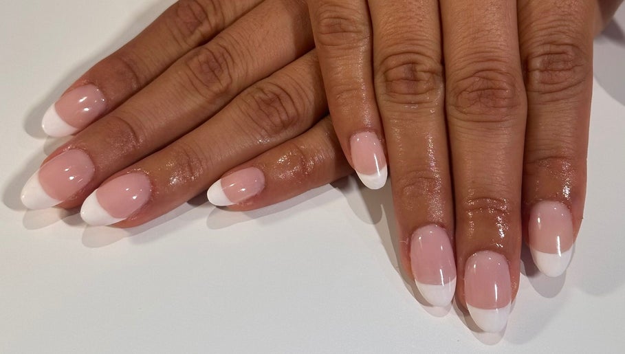 Nails By Cee, bilde 1