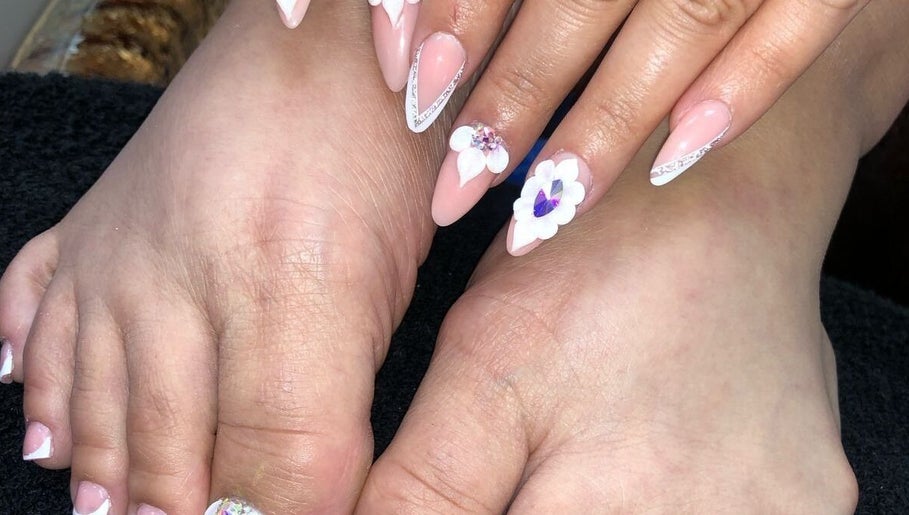 Angélica Nails image 1