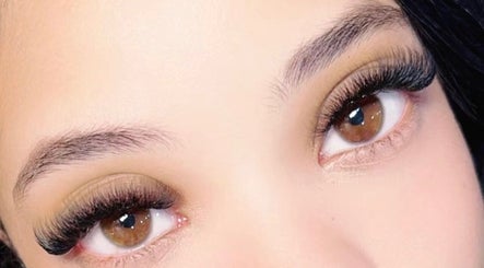 Laura’s lash bar – obraz 2