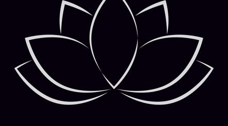 Triple Esencia图像3