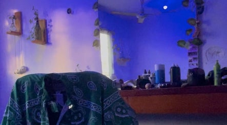 ECOZ HAIR STUDIO image 2