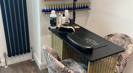 Simply Nails