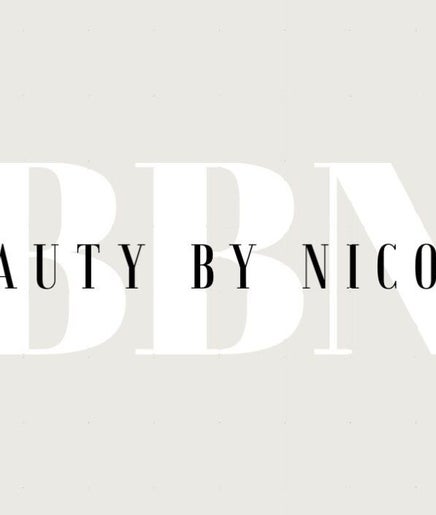 Beauty by Nicolaxoxo image 2