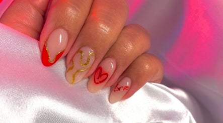 Color Nails