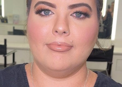 Expert makeup application by Naomi Lee Makeup in Catherine Field, New South Wales, AU showcasing flawless eye detail.