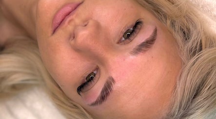 Beauty by Ella Grace image 3