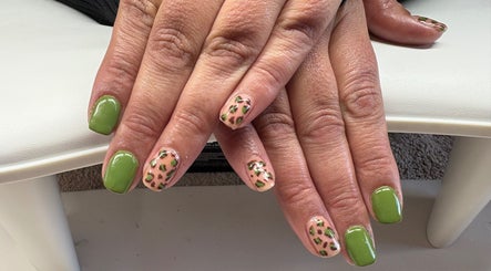 Nail Envy