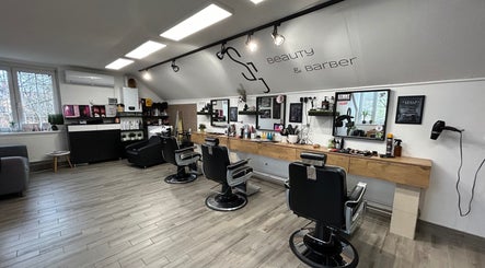 SG Beauty & Barber Salon