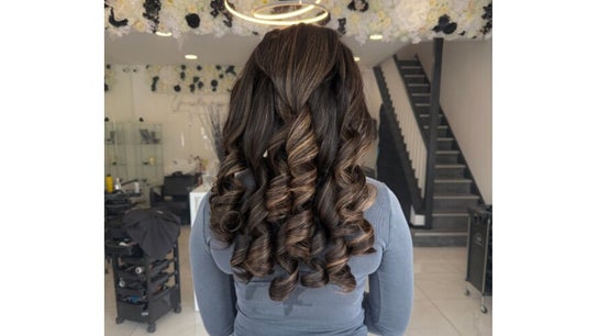 Shelbi Halewood Hair