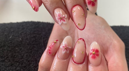 Nails And Beauty At Iconic Face obrázek 3