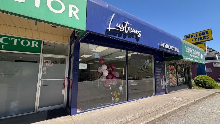 Lustrous aesthetic clinic image 1