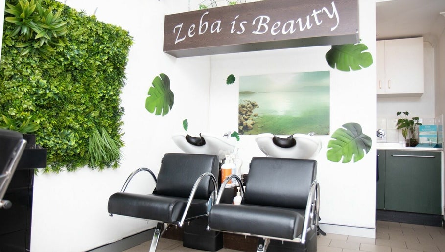 Zeba Hair Studio billede 1