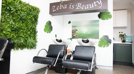 Zeba Hair Studio billede 3