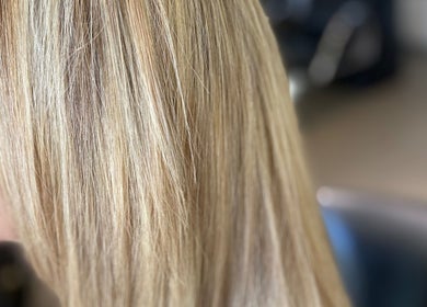 Smooth blonde hair styled at Zeba Hair Studio, Rose Bay, New South Wales, AU.