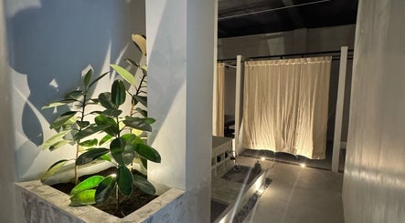 FŪ Massage image 2