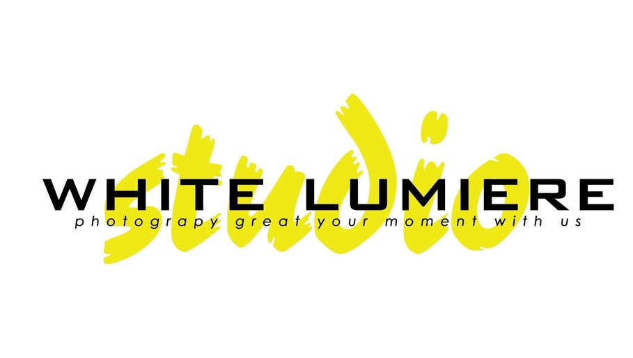 White Lumiere Studio image 1
