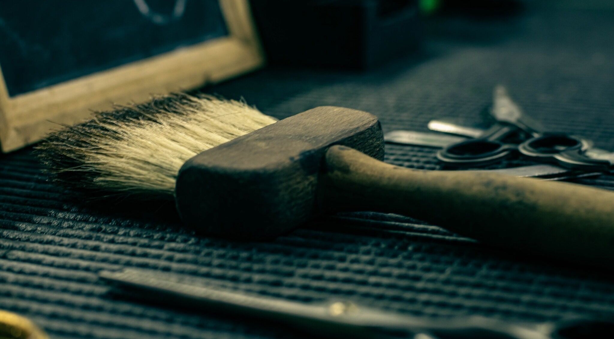 Brocha de barbería en Reüzeë Classic Barber, Mezcales, Nayarit, MX.