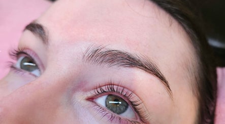 MiuK Lash&Brow Artist