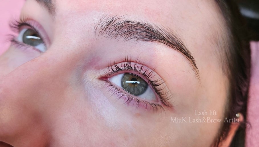 MiuK Lash&Brow Artist – obraz 1