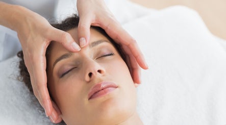 Coralie Nicot • Praticienne en Shiatsu à Hyères • Certifiée SPS & Syndicare Bild 3