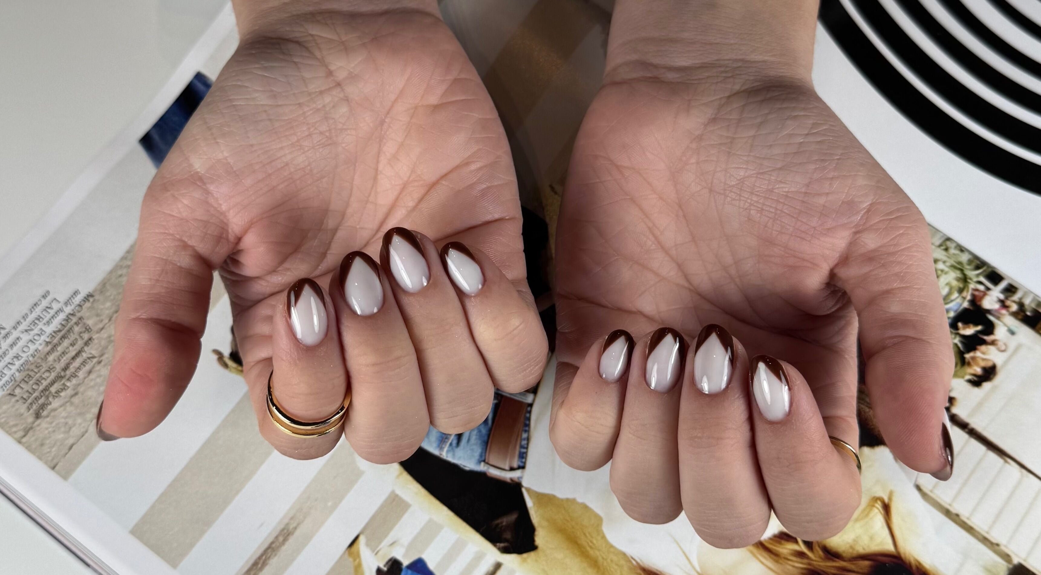 Nail art élégant à Clo.Nails, Saint-pierre-des-corps, Centre-val De Loire, FR, montrant manucure moderne.