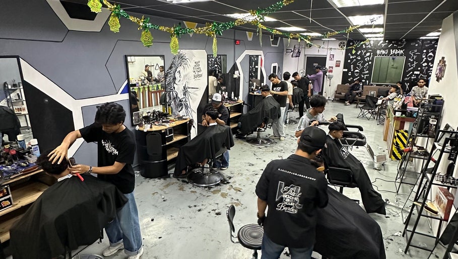 Kaki Lepak Barbershop, bilde 1