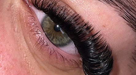 Diamond Beautician