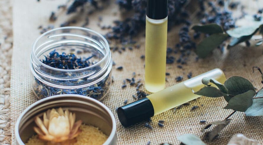 Aromatherapy oils and herbs at Chokdee Thai Massage by Meaw in Perth, Scotland, GB create a tranquil setting.