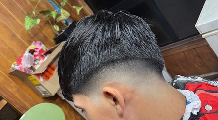 Niko Agustin Barber obrázek 3