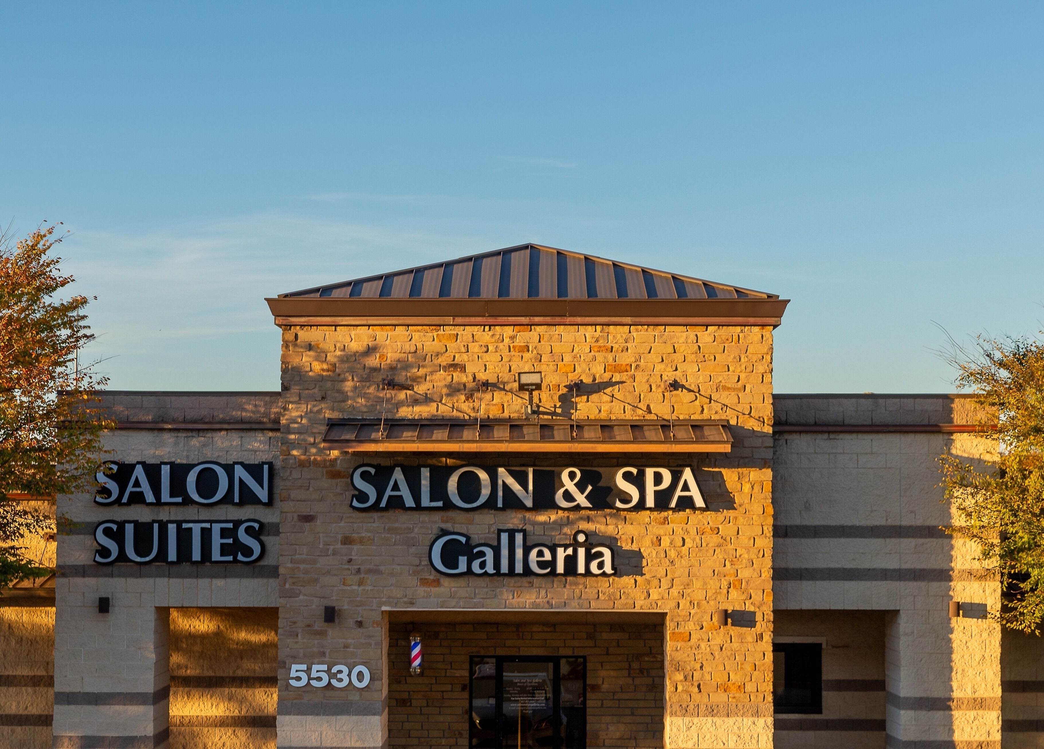 Exterior of Salon & Spa Galleria in Fort Worth, Texas, near Bright White Pros location.