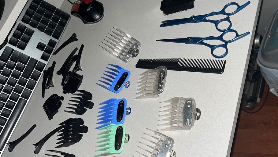 Xato Barber image 1