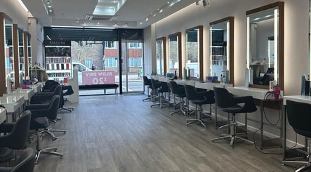 HAIR COLLECTIVE
