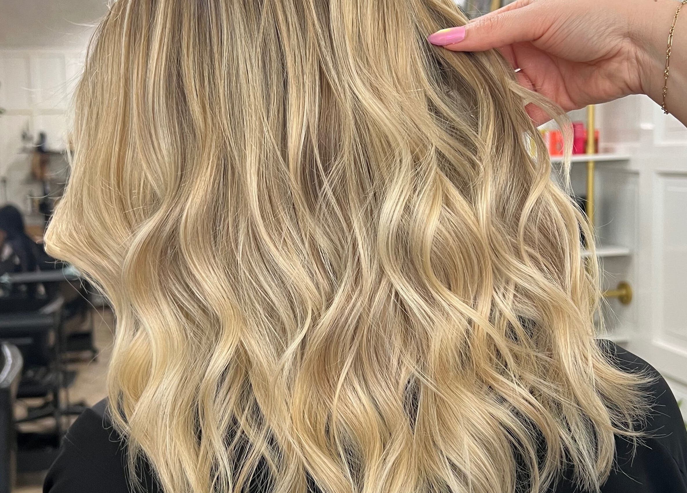 Blonde waves styled at Yani Mendez x Vion Salon, Boca Raton, Florida, US.