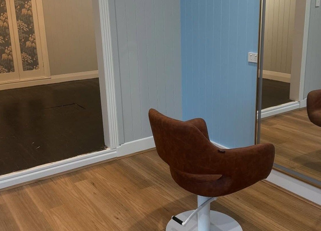 Modern styling chair and mirror at Simone West Hair Makeup in Landsborough, Queensland, AU.