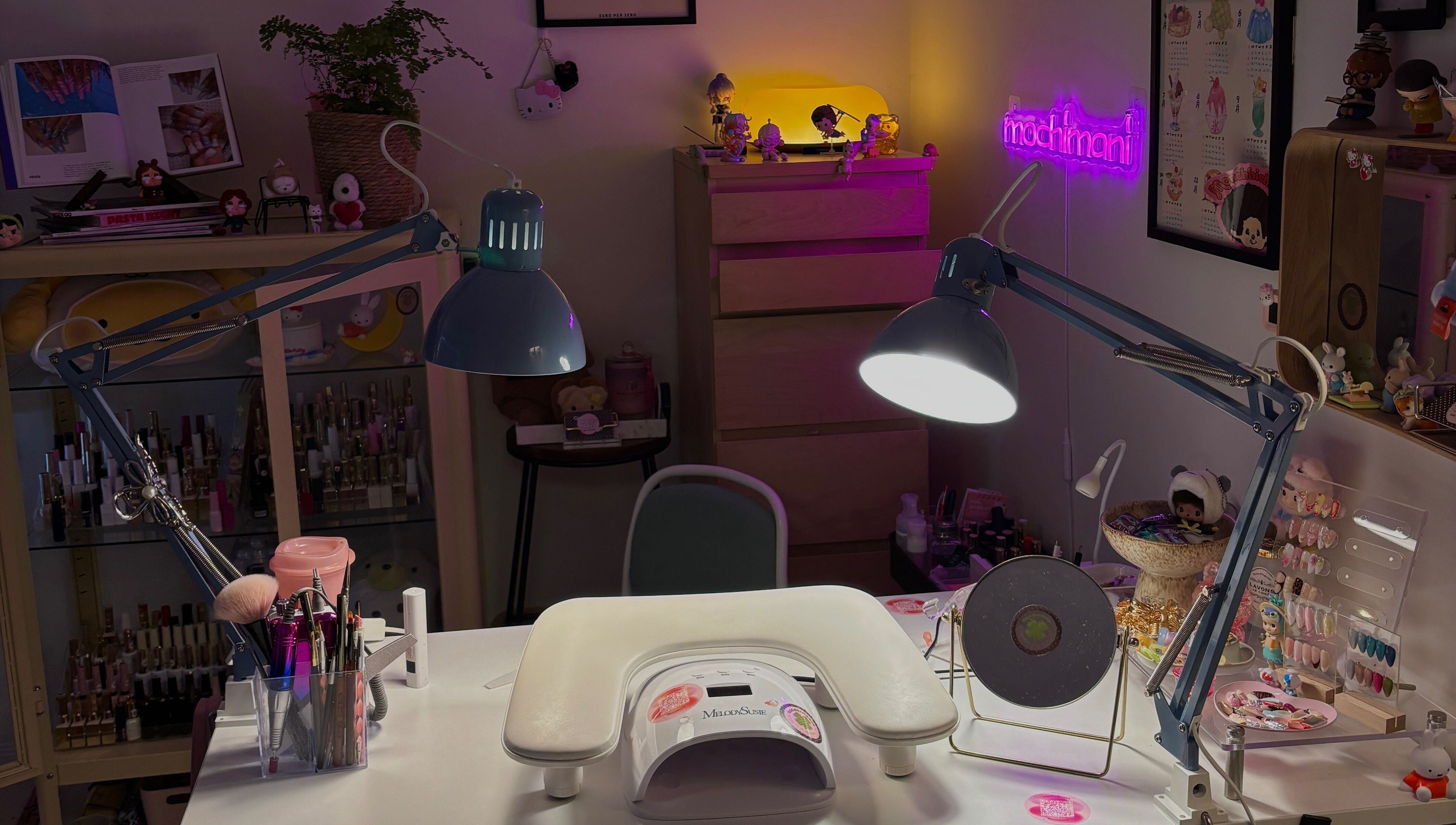 Modern nail studio at Mochiimanii, Yeronga, Queensland, AU with artistic décor and lighting.