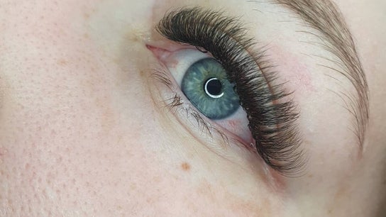 Austin Lakes Lash Studio